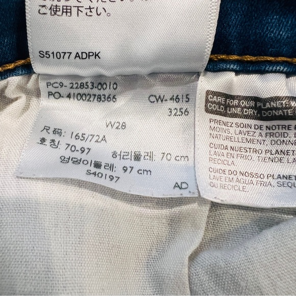 Levi’s 710 Super Skinny Jeans Women’s Size 28 Blue Stretch Mid Rise - Picture 3 of 13